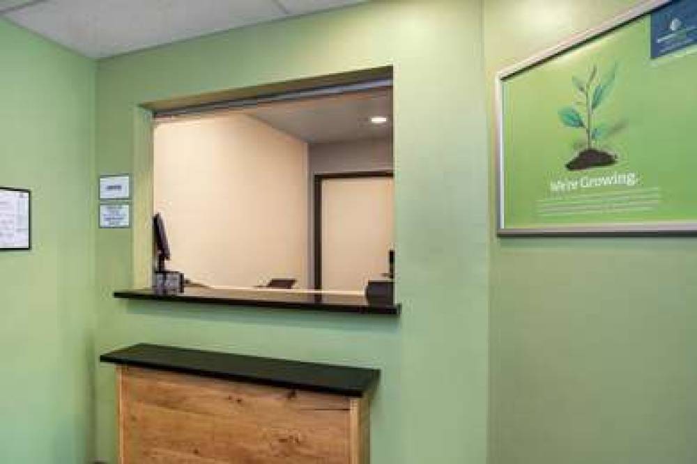 EXTENDED STAY AMERICA SELECT 5