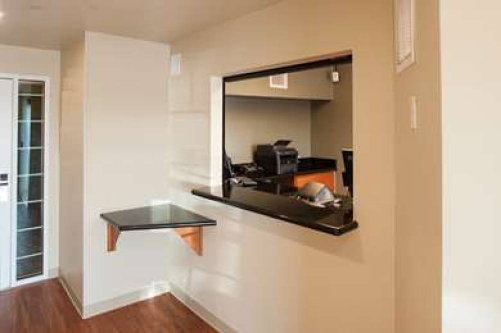 EXTENDED STAY AMERICA SELECT 5