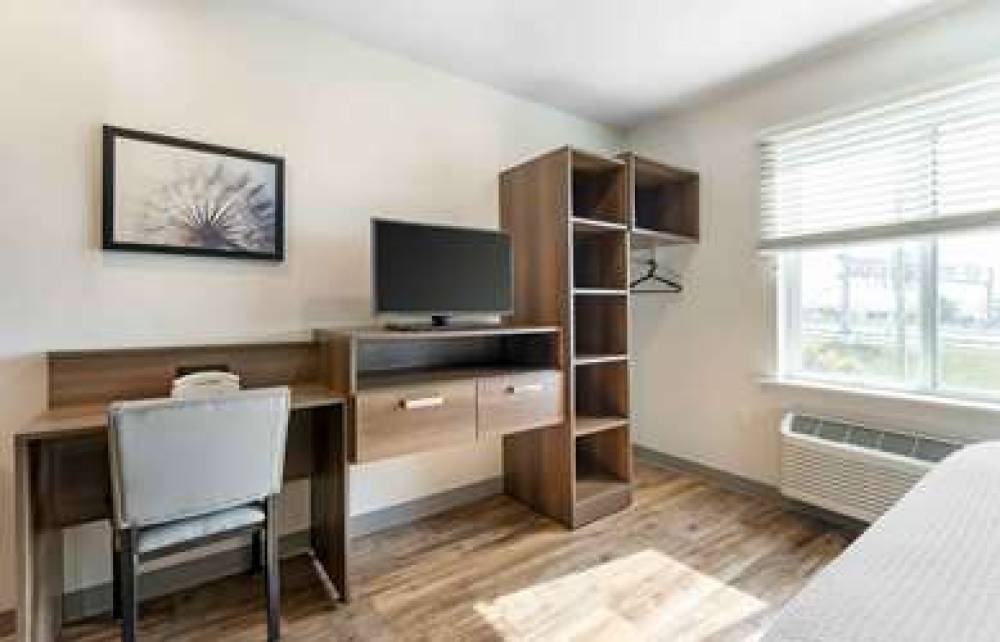 EXTENDED STAY AMERICA SELECT 7