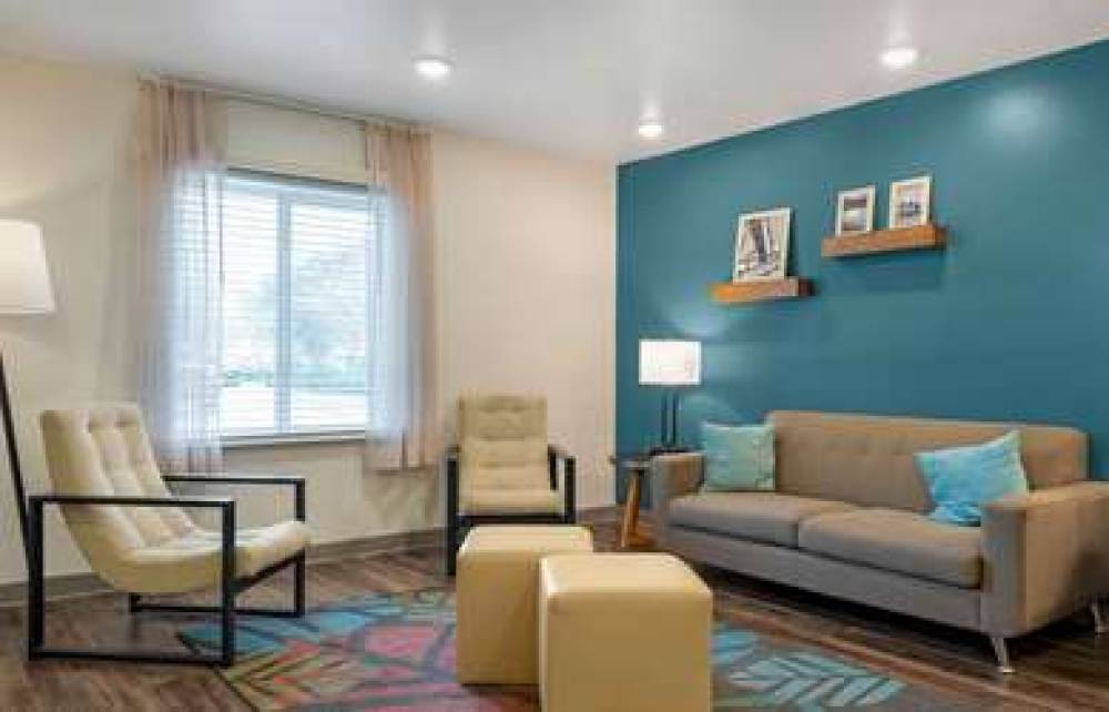 EXTENDED STAY AMERICA SELECT 4