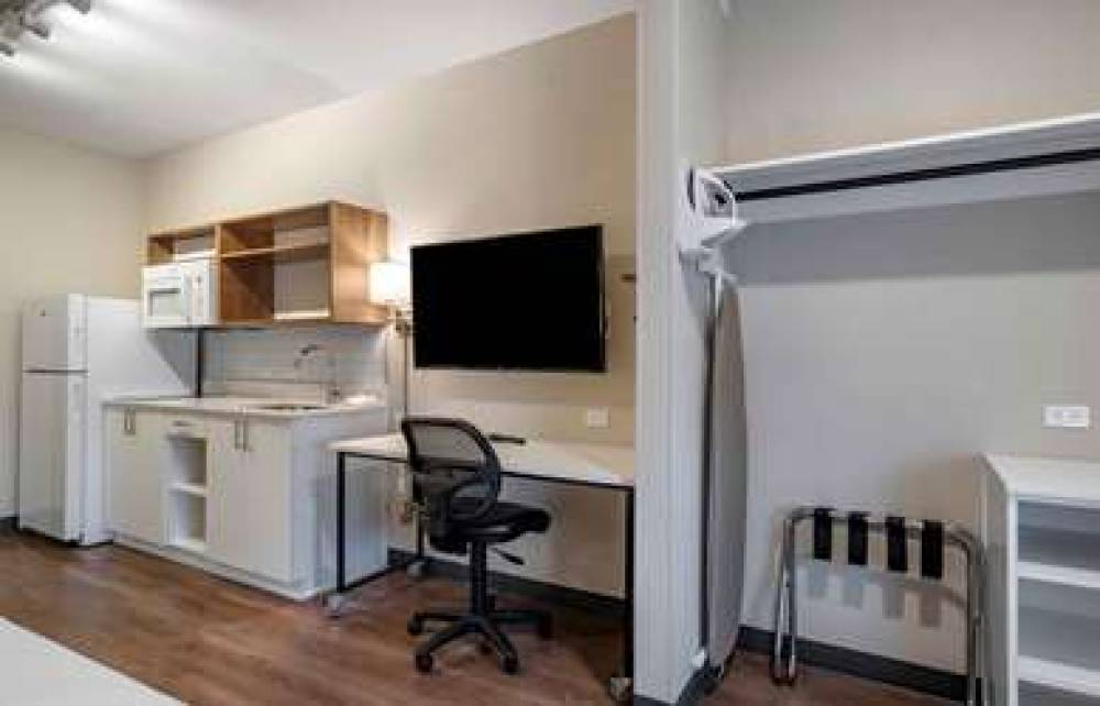 Extended Stay America Suites - Baytown 10