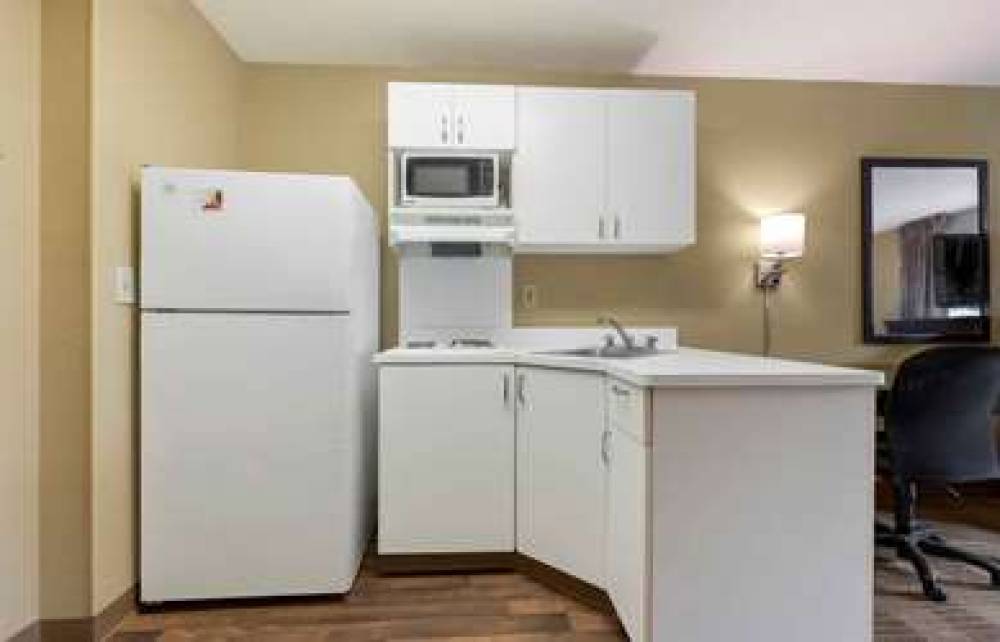EXTENDED STAY AMERICA SUITES 9