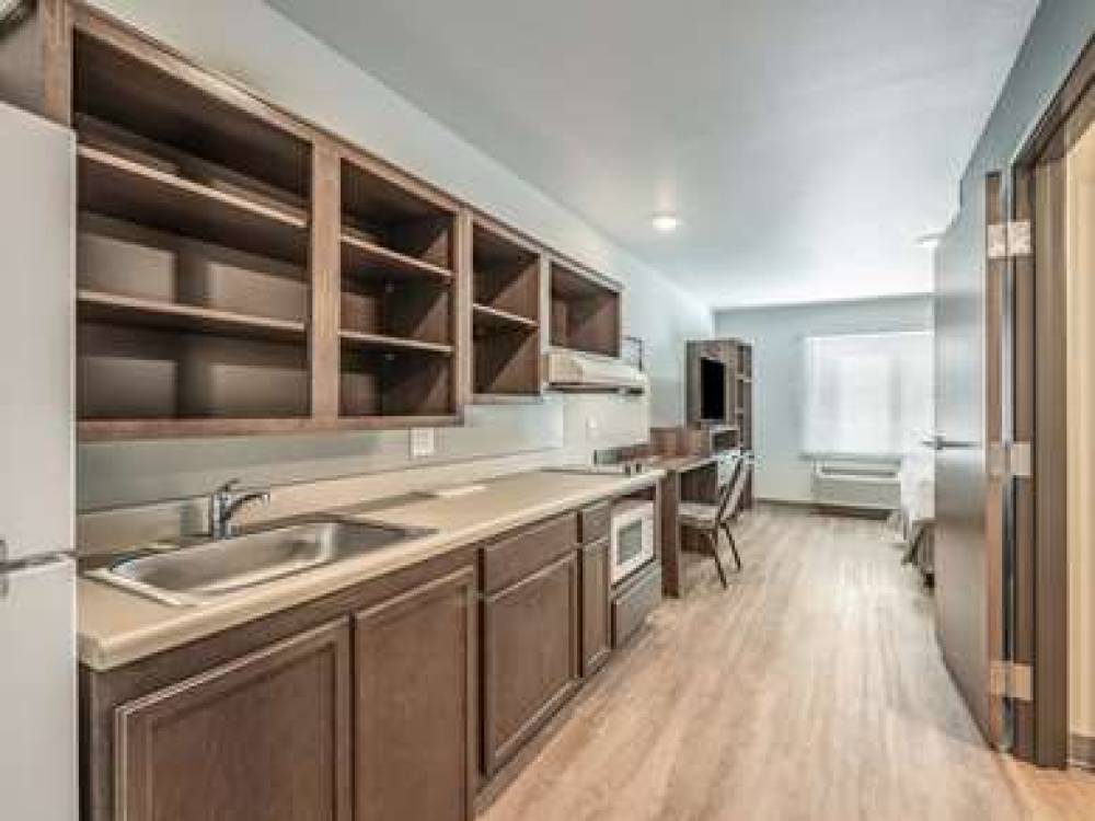 EXTENDED STAY AMERICA SUITES 6