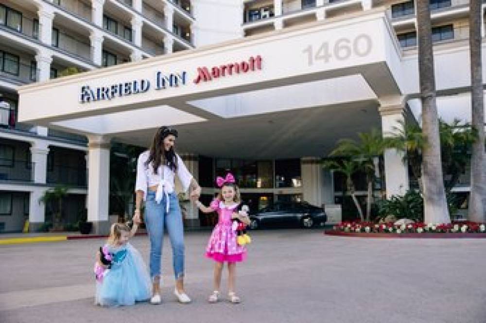 Fairfield Anaheim Resort 9