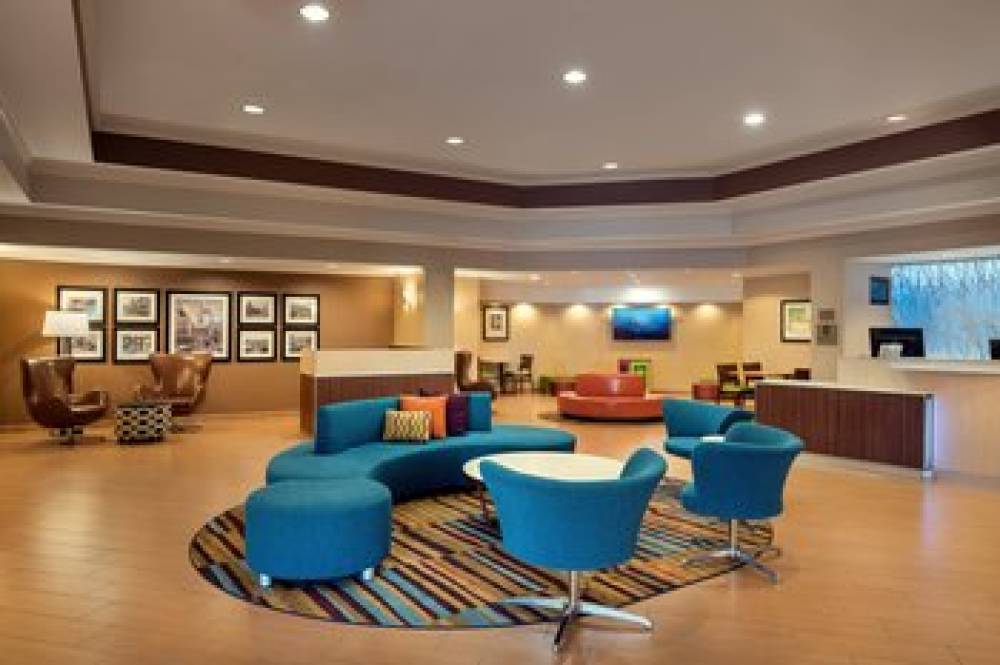 Fairfield Anaheim Resort 6