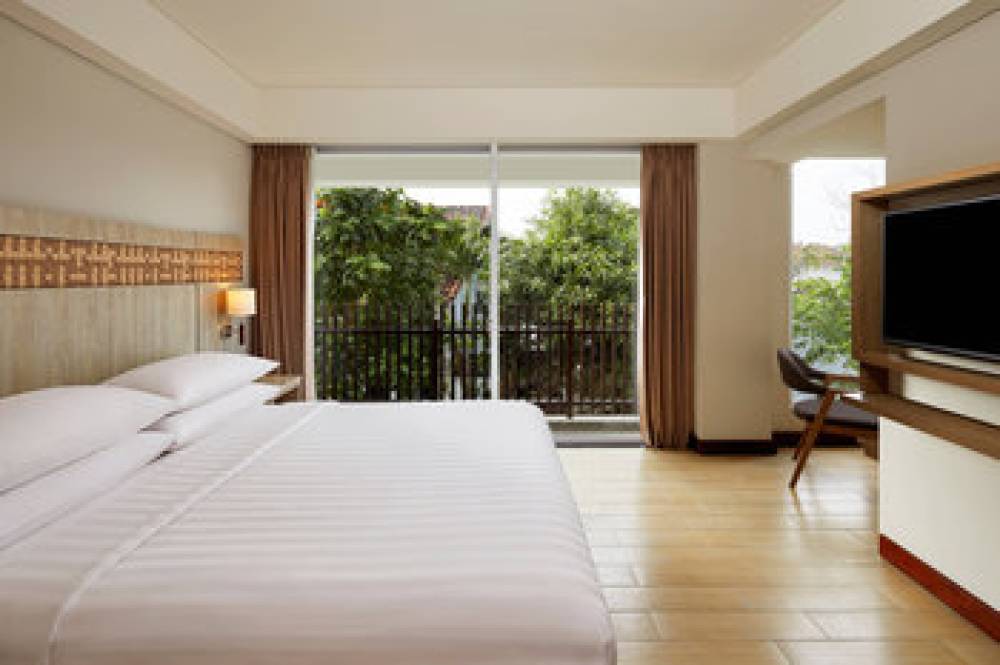Fairfield By Marriott Bali Legian 8