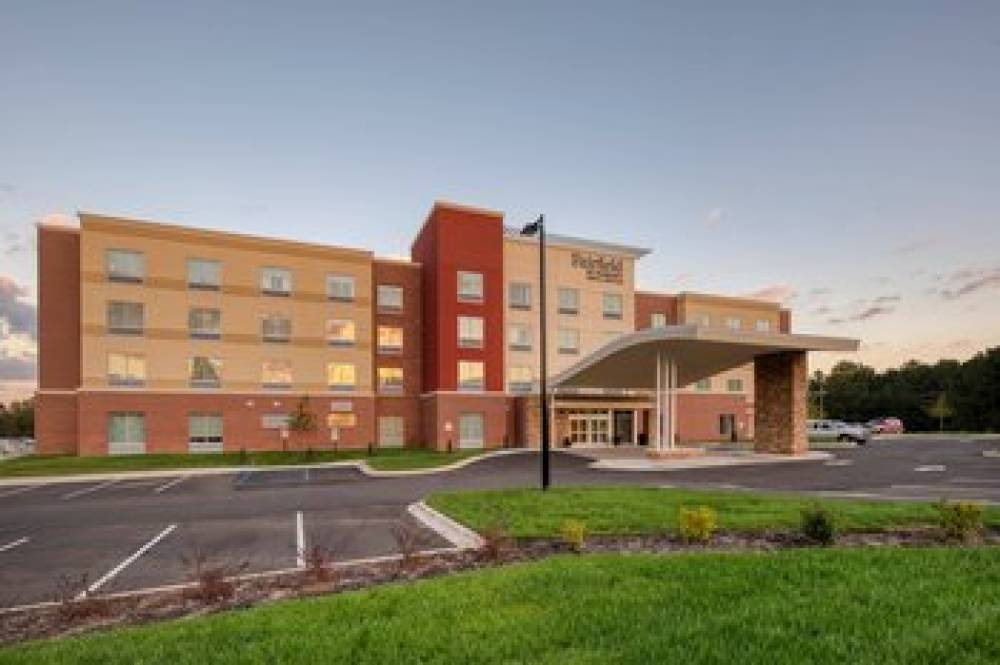 Fairfield By Marriott Inn And Suites Charlotte Belmont