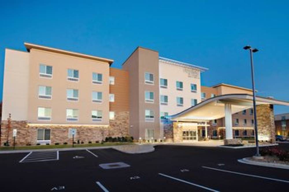 Fairfield By Marriott Inn And Suites Dayton North 1