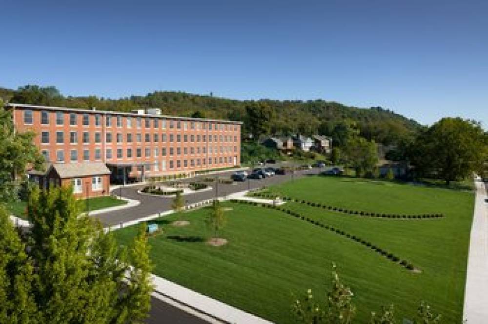 Fairfield By Marriott Inn And Suites Madison 4