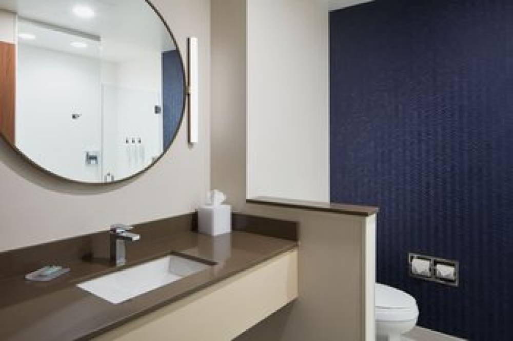 Fairfield By Marriott Inn And Suites Middletown 9