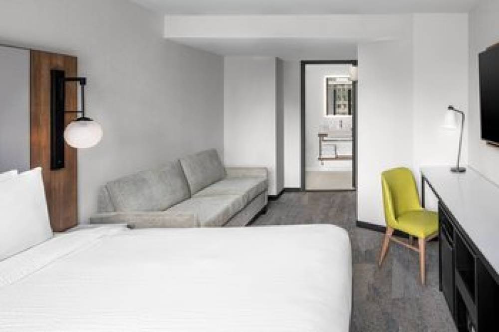 Fairfield By Marriott Inn And Suites NY Manhattan Times Square South 1