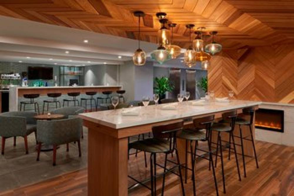 Fairfield By Marriott Montreal Downtown 10