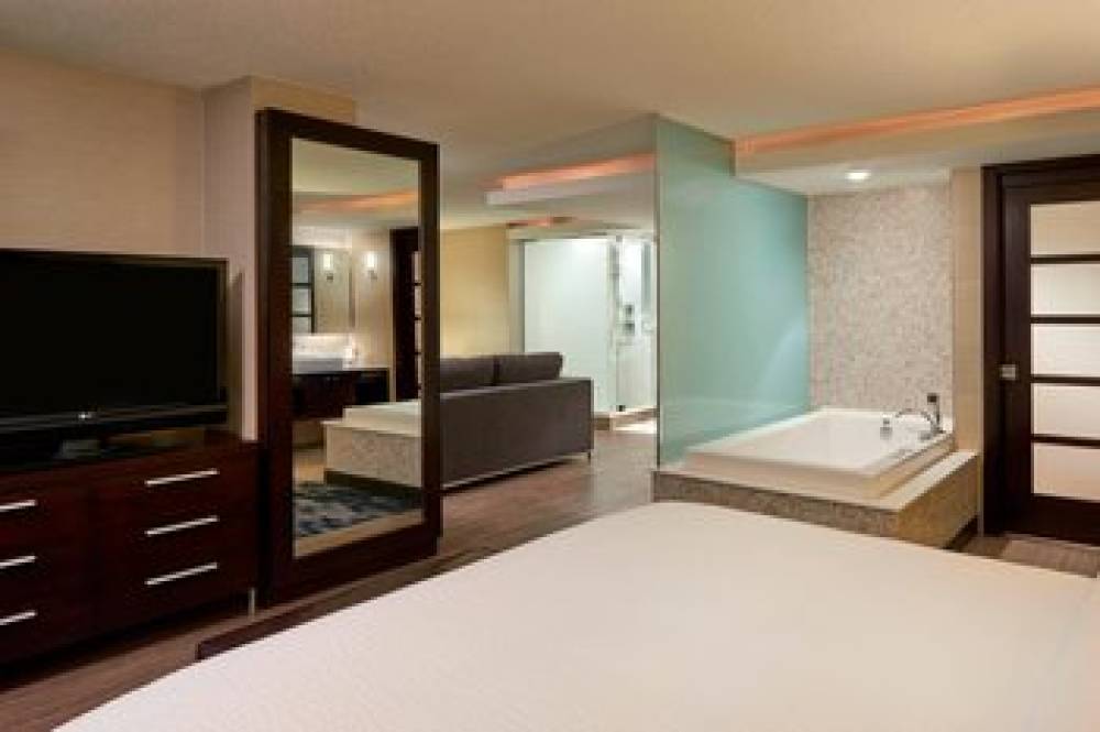 Fairfield By Marriott Montreal Downtown 3