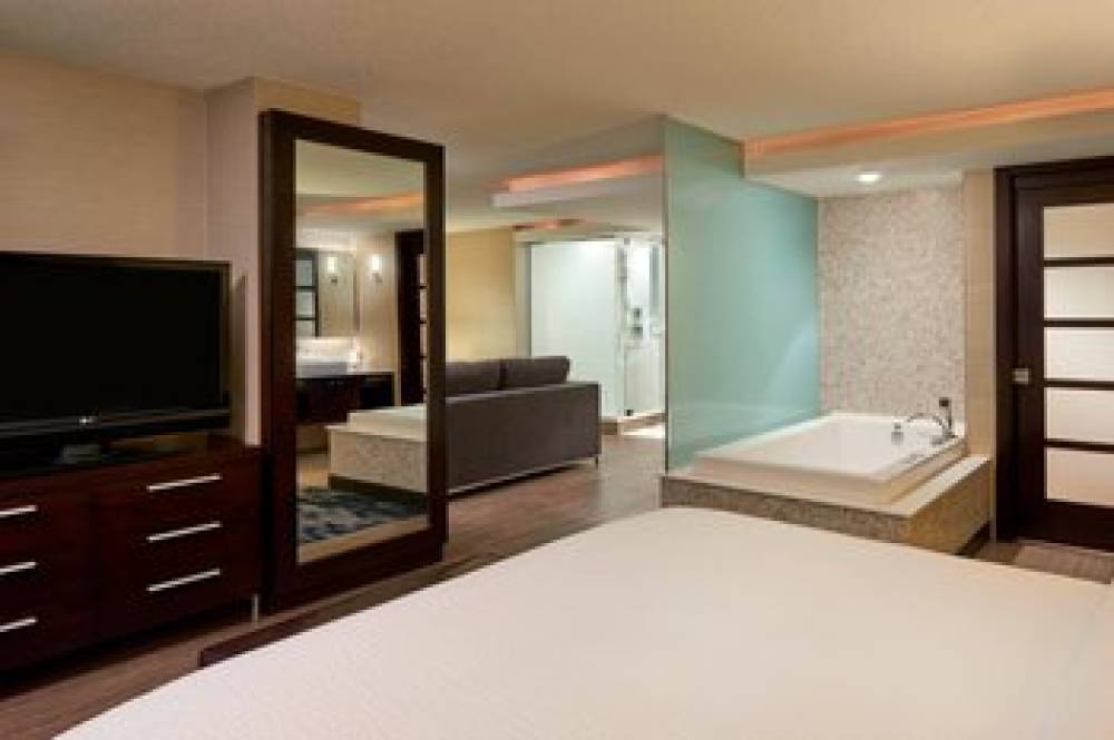 Fairfield By Marriott Montreal Downtown 3