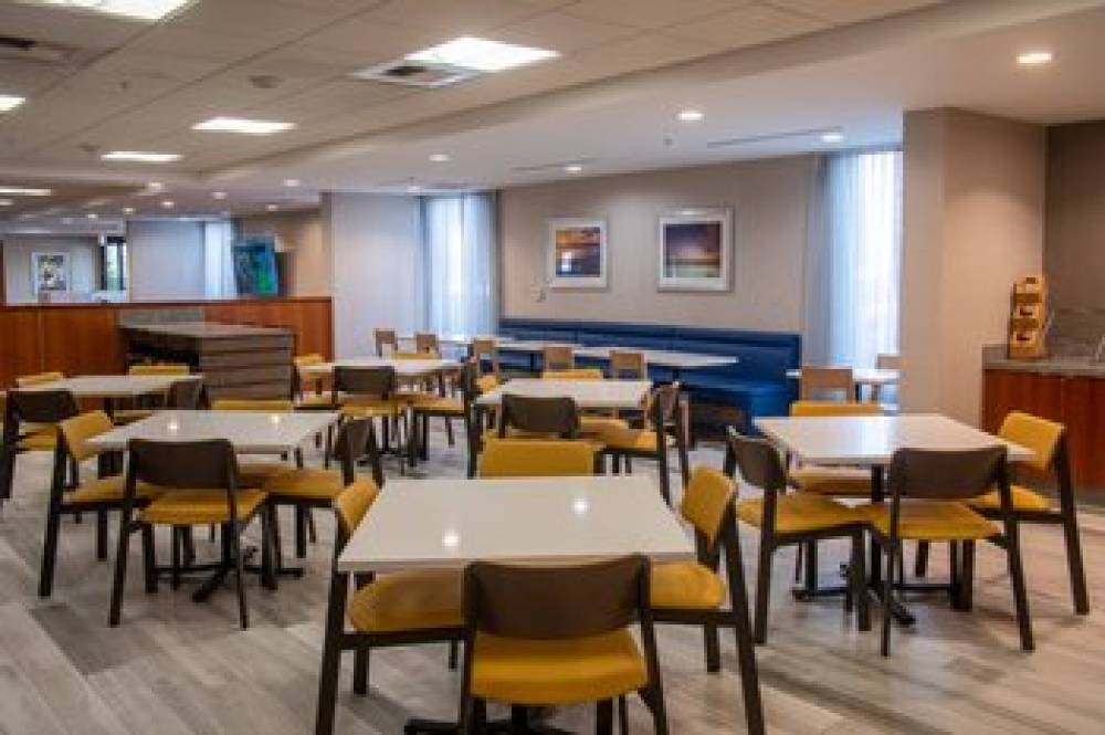 Fairfield Inn And Suites By Marriott Anaheim North-Buena Park 10
