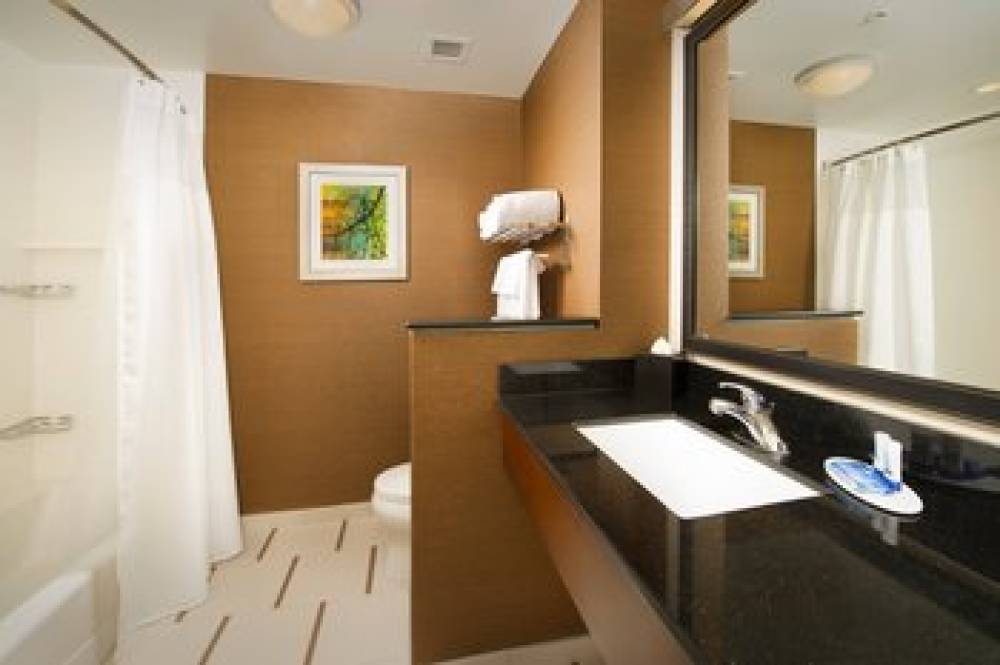 Fairfield Inn And Suites By Marriott Arundel Mills BWI Airport 8