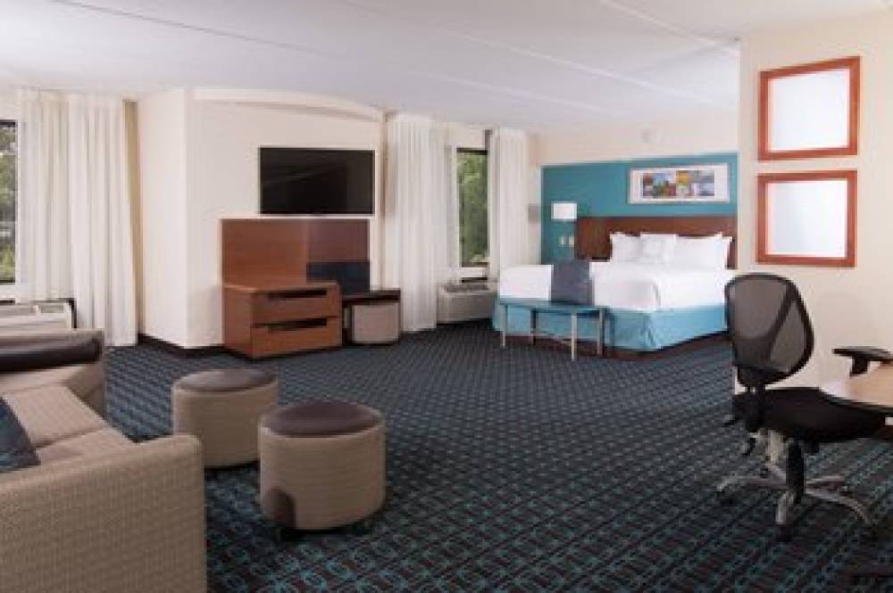 Fairfield Inn And Suites By Marriott Atlanta Airport South-Sullivan Road 9