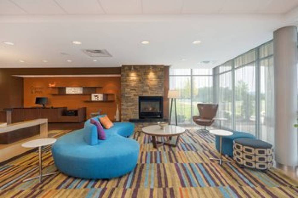 Fairfield Inn And Suites By Marriott Bloomsburg 4