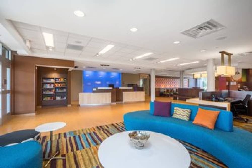 Fairfield Inn And Suites By Marriott Bloomsburg 3