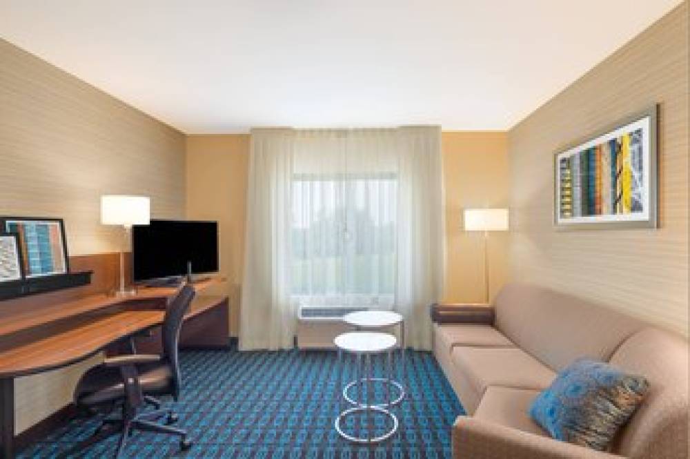 Fairfield Inn And Suites By Marriott Bloomsburg 8