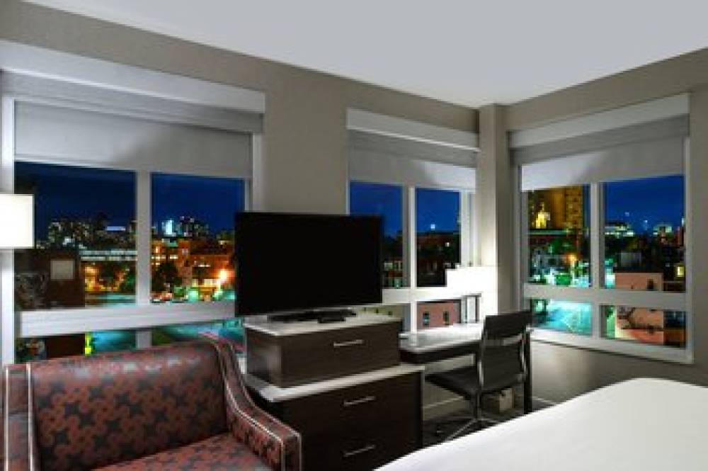 Fairfield Inn And Suites By Marriott Boston Cambridge 7