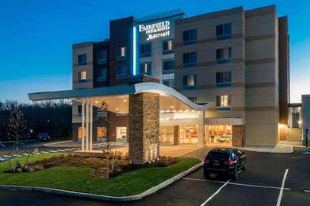 Fairfield Inn And Suites By Marriott Boston Marlborough Apex Center 1