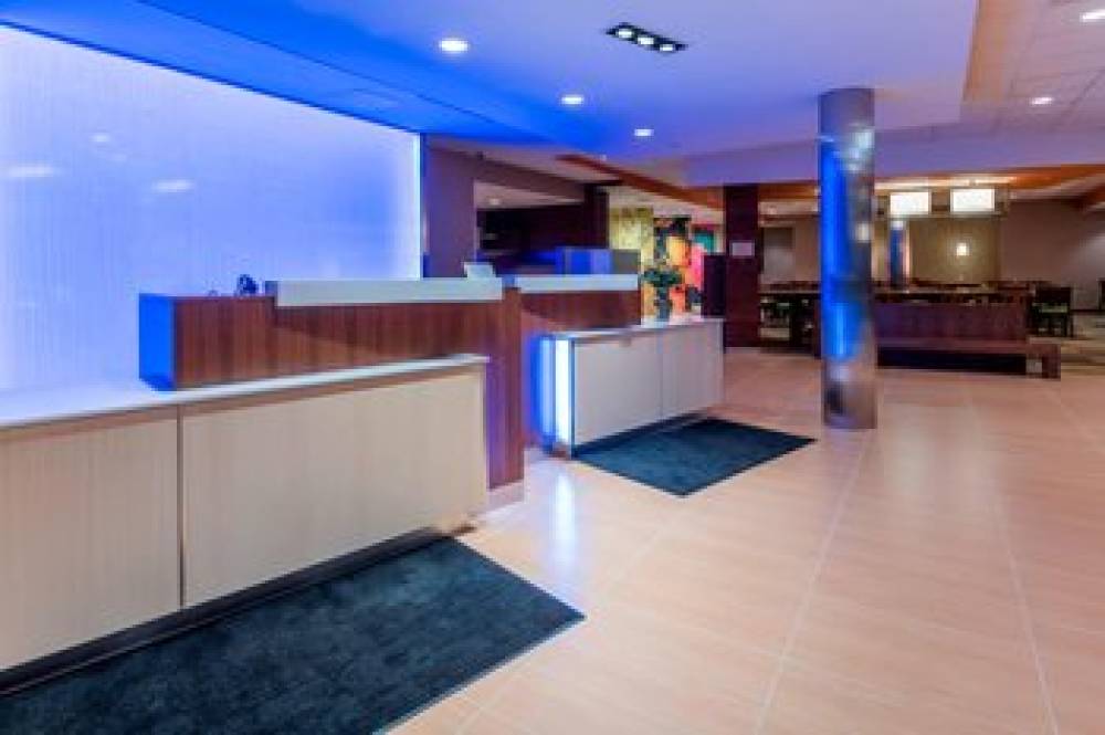 Fairfield Inn And Suites By Marriott Boston Marlborough Apex Center 8
