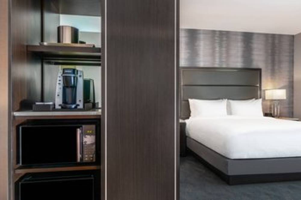 Fairfield Inn And Suites By Marriott Boston Waltham 9