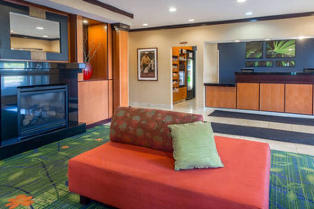 Fairfield Inn And Suites By Marriott Canton 3