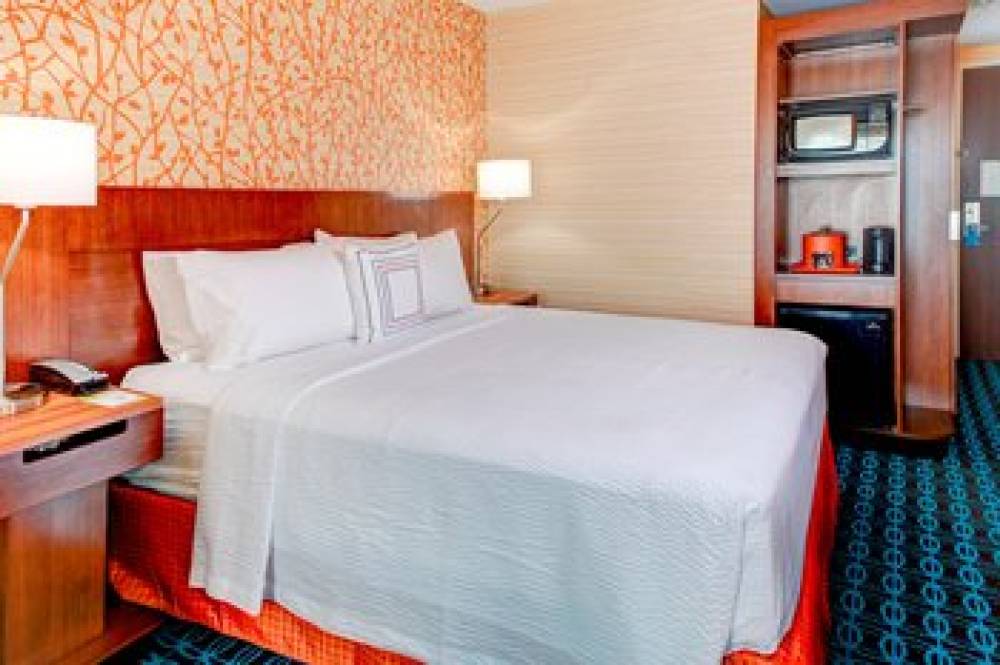 Fairfield Inn And Suites By Marriott Cape Cod Hyannis 8