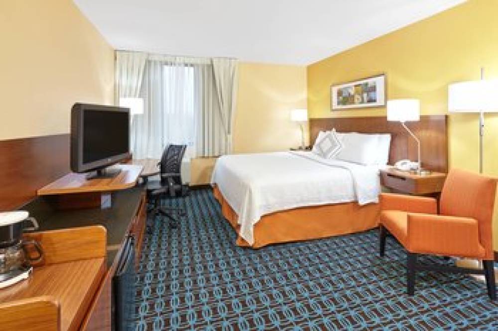 Fairfield Inn And Suites By Marriott Chicago Lombard 6