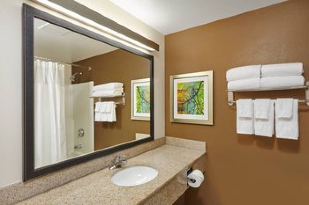 Fairfield Inn And Suites By Marriott Chicago Lombard 9