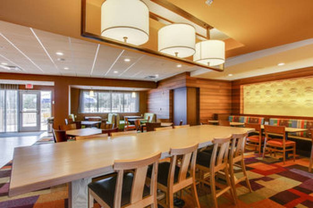 Fairfield Inn And Suites By Marriott Columbia 9
