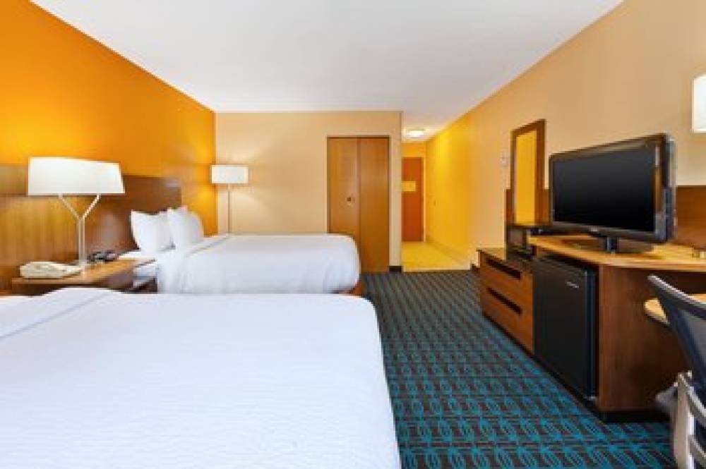 Fairfield Inn And Suites By Marriott Columbus East 6