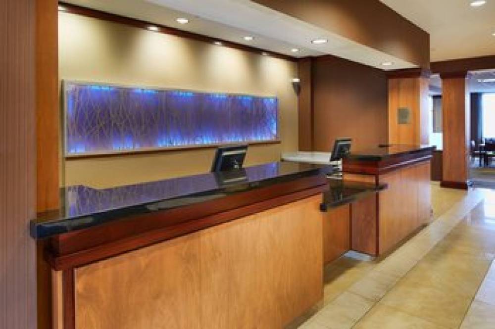 Fairfield Inn And Suites By Marriott Columbus Polaris 4