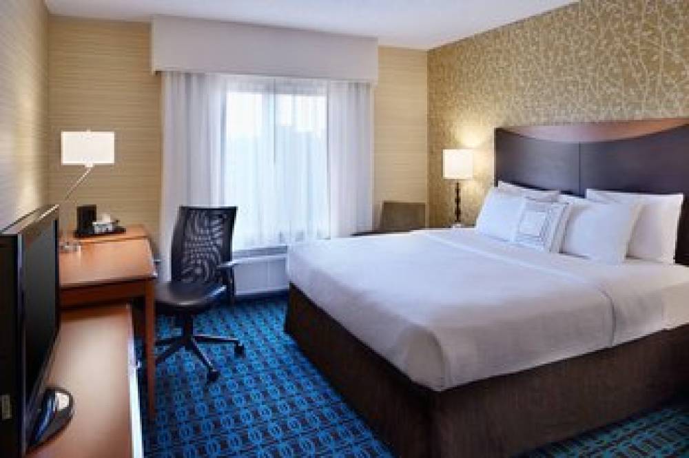 Fairfield Inn And Suites By Marriott Columbus Polaris 10