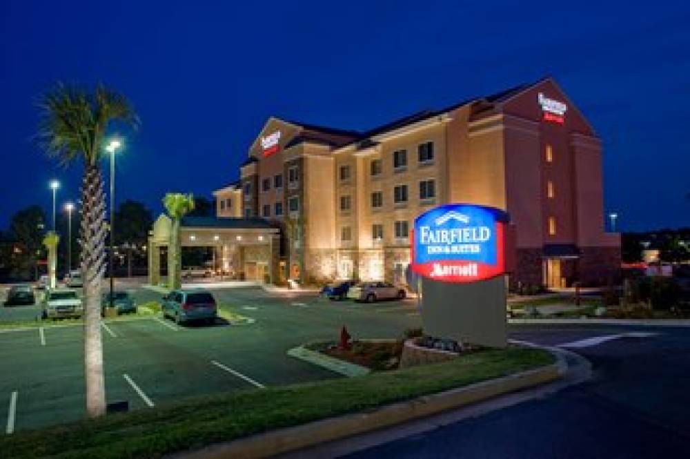Fairfield Inn And Suites By Marriott Commerce 1