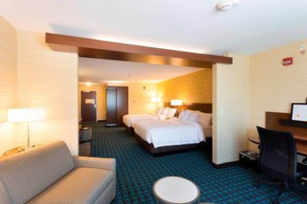 Fairfield Inn And Suites By Marriott Decorah 7