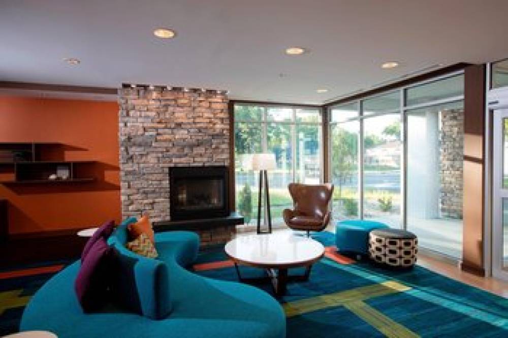 Fairfield Inn And Suites By Marriott Detroit Lakes 4