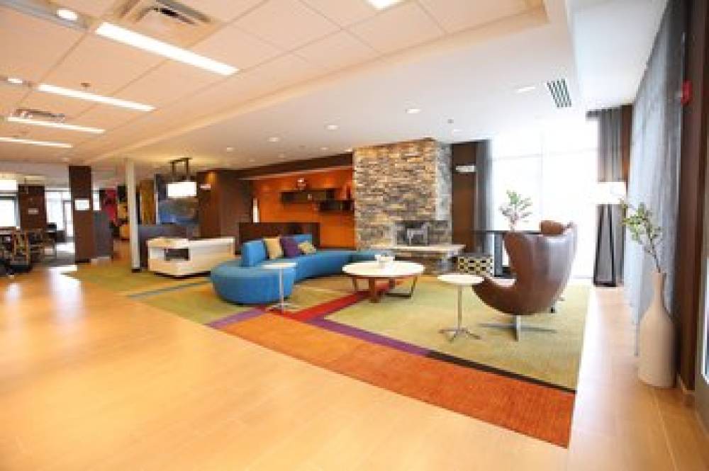 Fairfield Inn And Suites By Marriott East Grand Forks 1