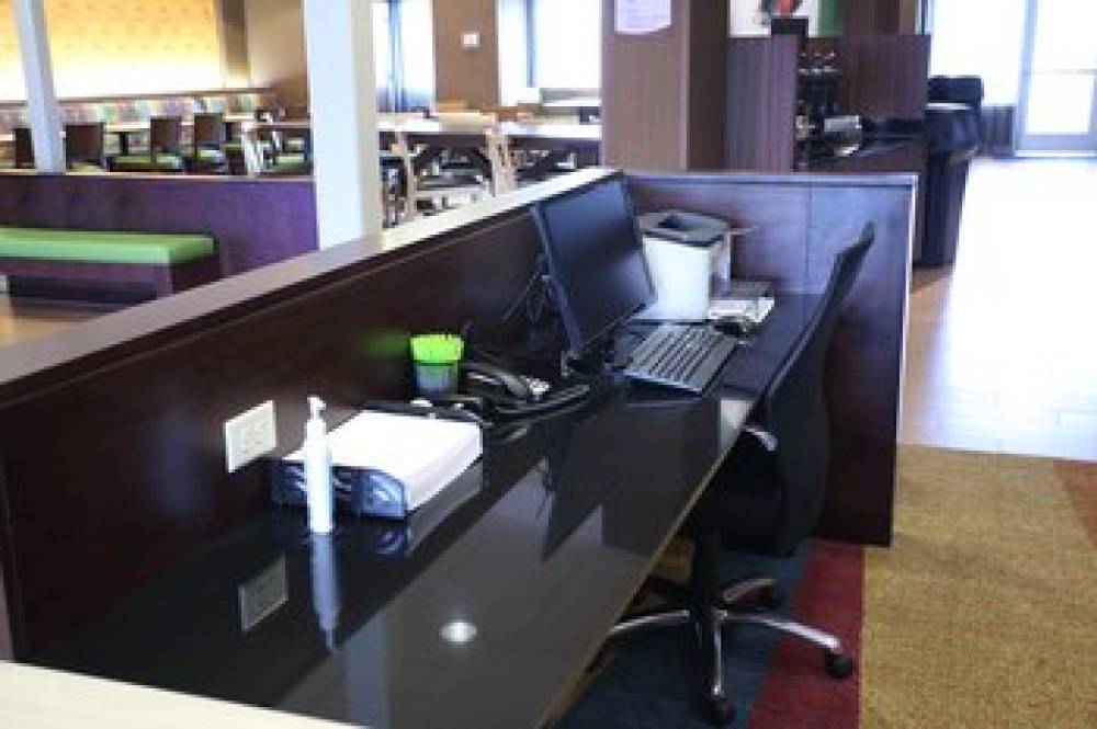 Fairfield Inn And Suites By Marriott East Grand Forks 10
