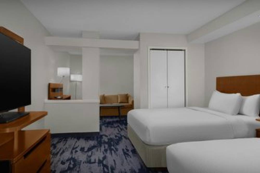 Fairfield Inn And Suites By Marriott Emporia I-95 10