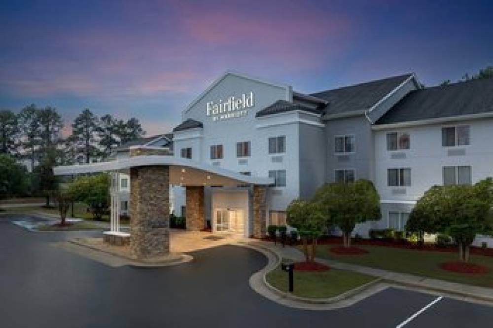 Fairfield Inn And Suites By Marriott Emporia I-95 1