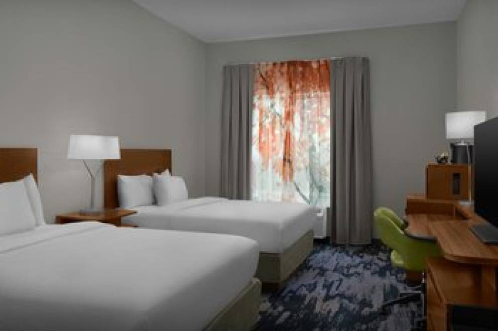 Fairfield Inn And Suites By Marriott Emporia I-95 5