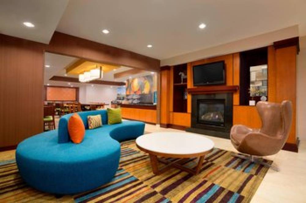 Fairfield Inn And Suites By Marriott Fort Worth University Drive 1