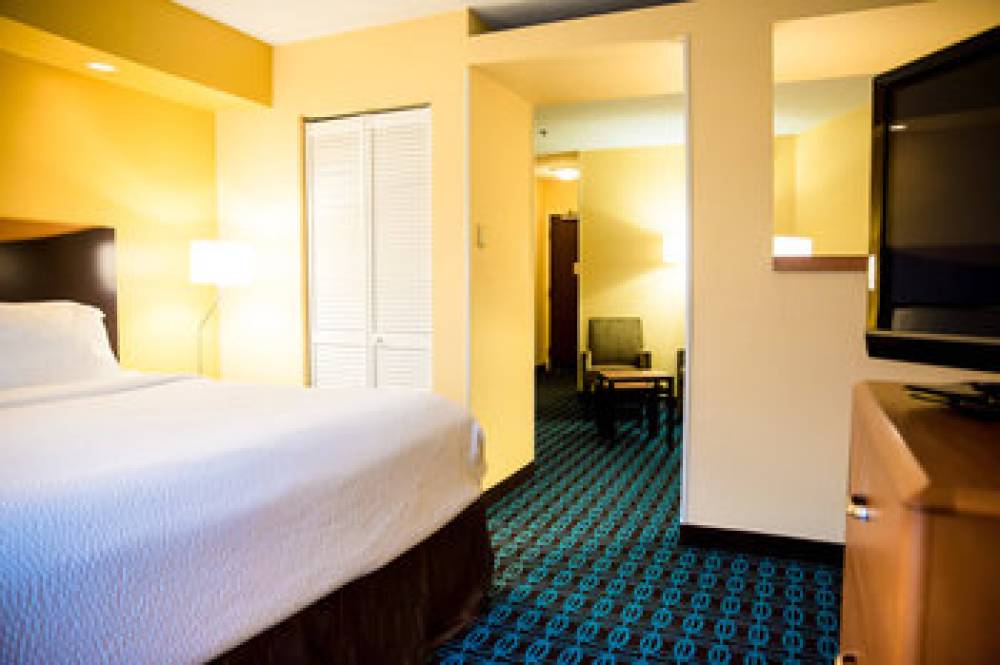 Fairfield Inn And Suites By Marriott Fredericksburg 3