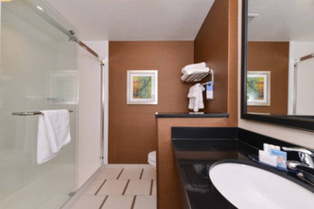 Fairfield Inn And Suites By Marriott Gallup 7