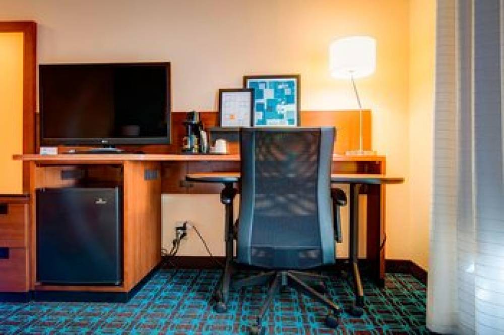 Fairfield Inn And Suites By Marriott Green Bay Southwest 7