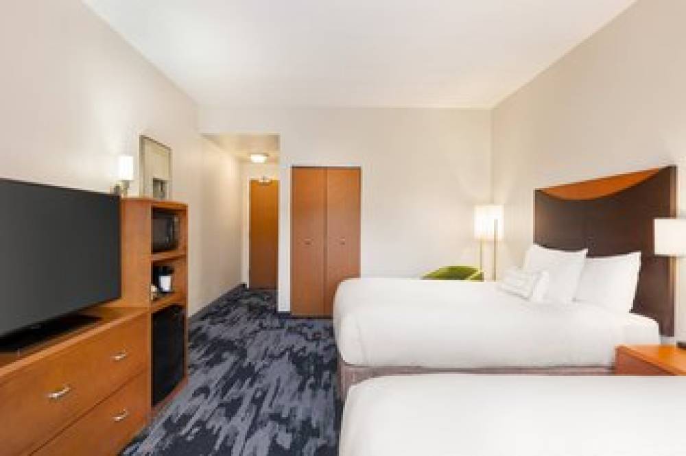 Fairfield Inn And Suites By Marriott Jacksonville West/Chaffee Point 6