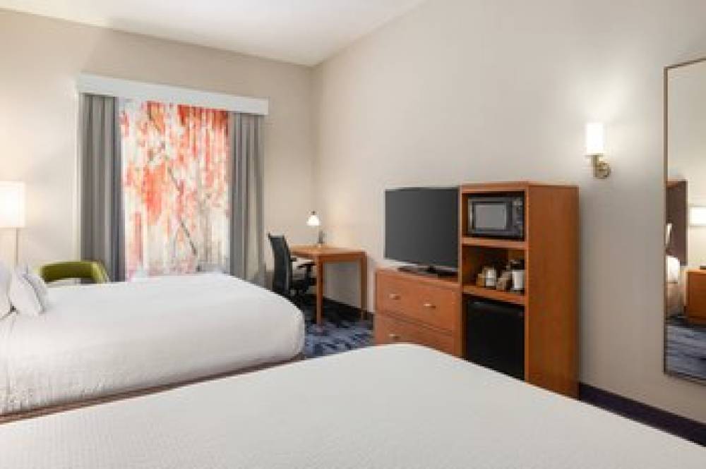Fairfield Inn And Suites By Marriott Jacksonville West/Chaffee Point 10